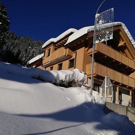 Haus Nick, Appartementhaus ซังคท์อันทอนอัมอาร์ลแบร์ก ภายนอก รูปภาพ