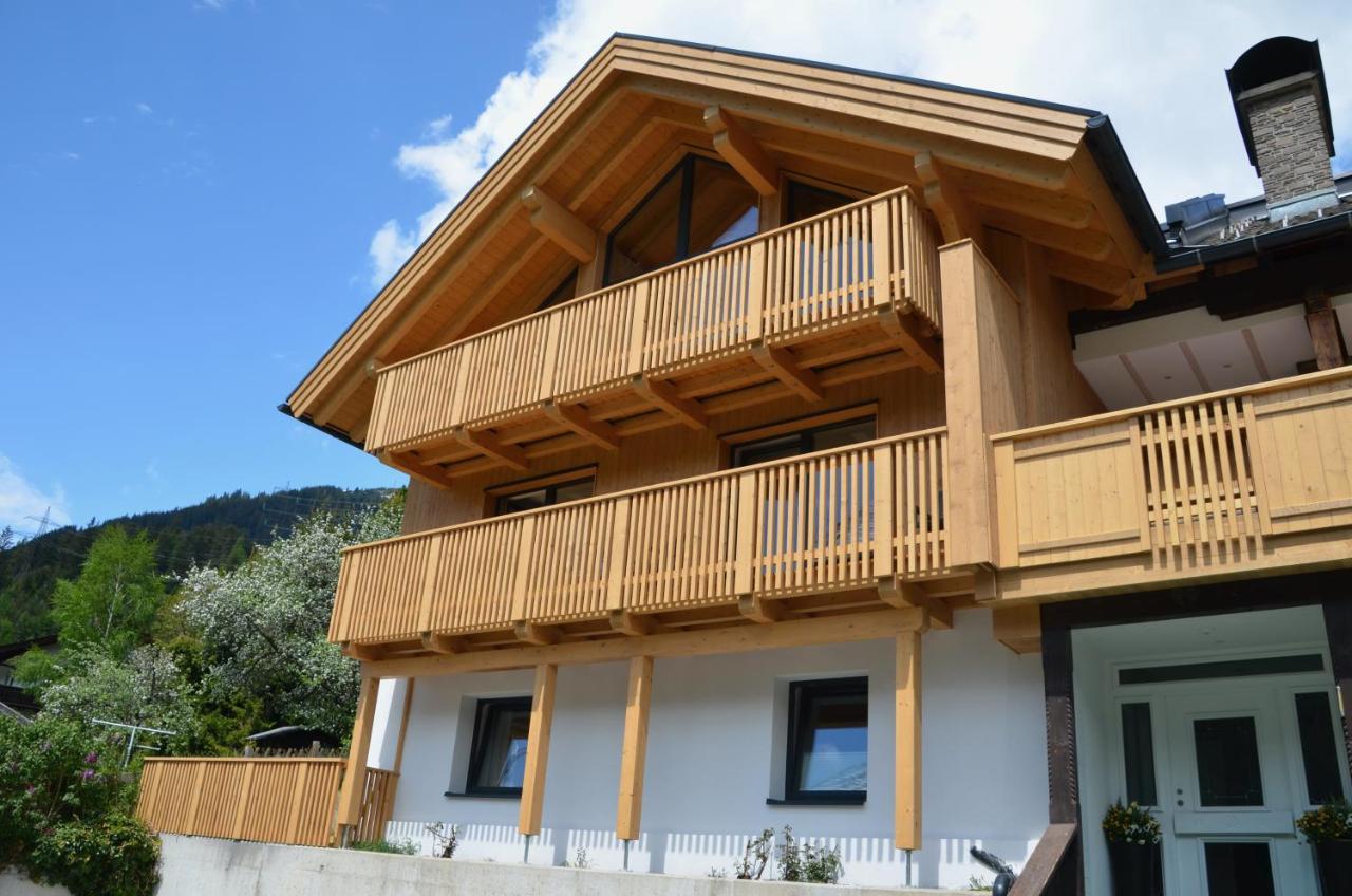 Haus Nick, Appartementhaus ซังคท์อันทอนอัมอาร์ลแบร์ก ภายนอก รูปภาพ